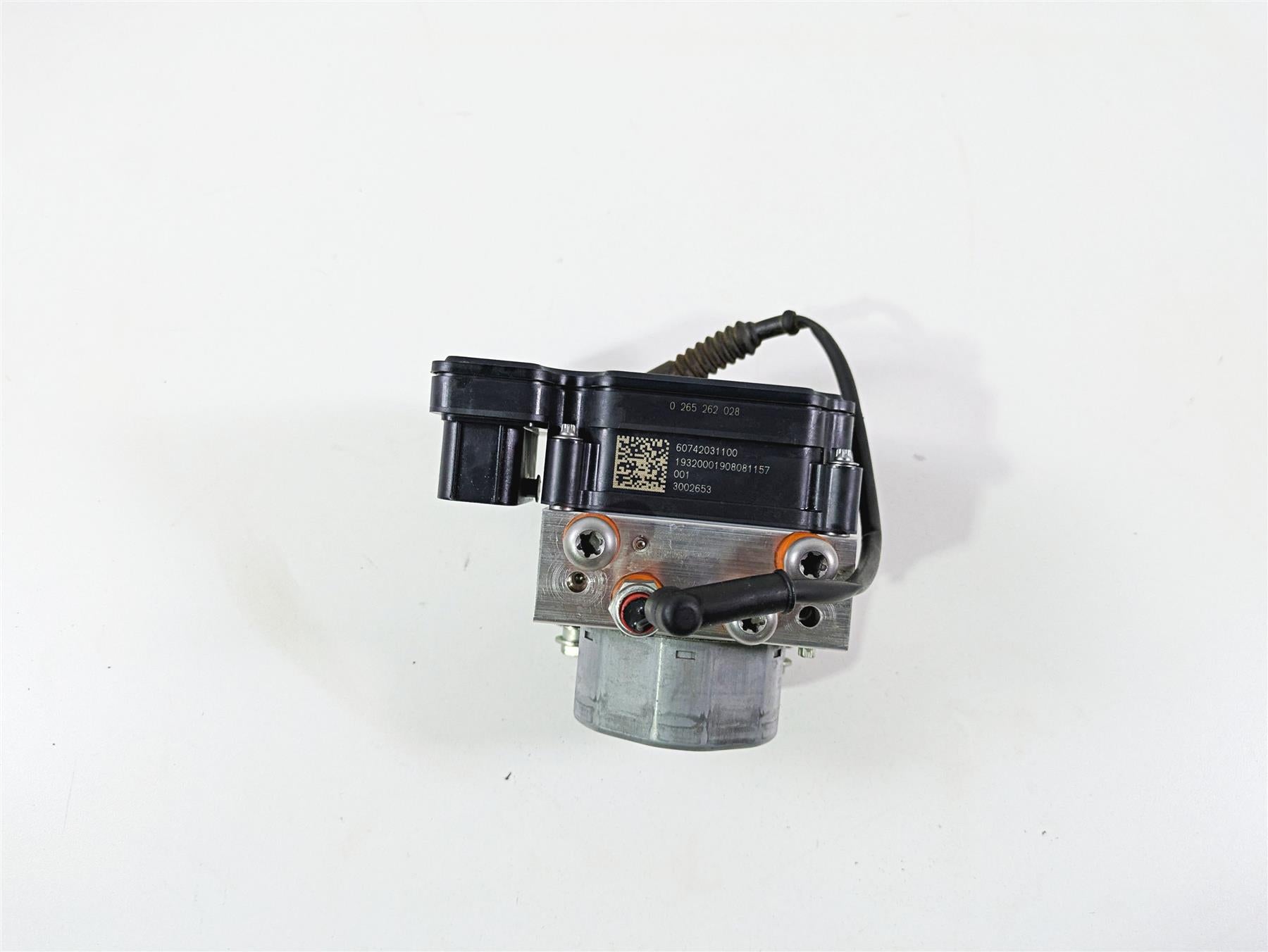 2020 KTM 1290 Super Adventure R Abs Brake Pump Module Unit 60742031144 {{ shop.shopifyCountryName }} - Mototech271