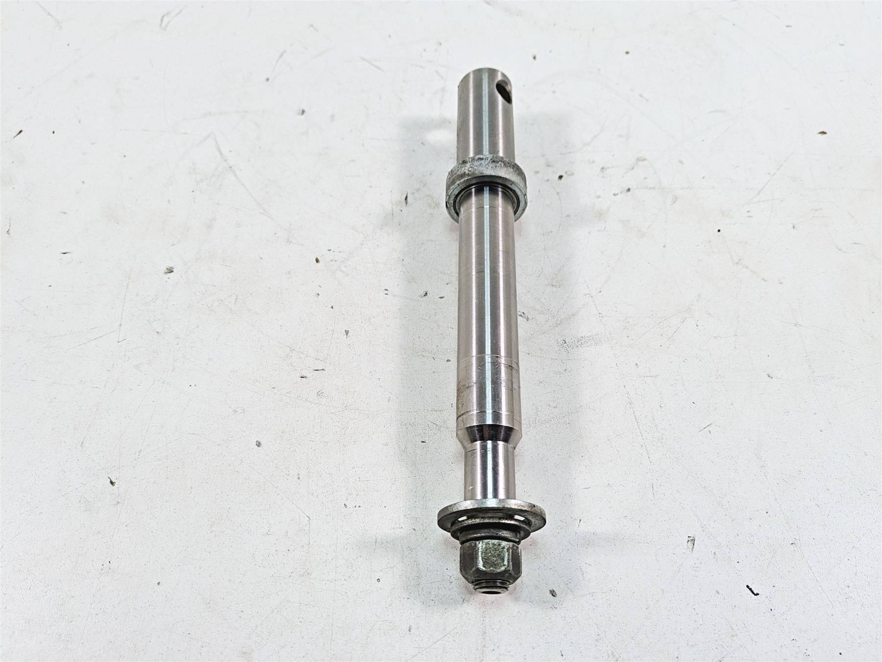 2005 Harley Dyna FXDL Low Rider Front Axle Wheel Spindle 1" 43758-04 {{ shop.shopifyCountryName }} - Mototech271