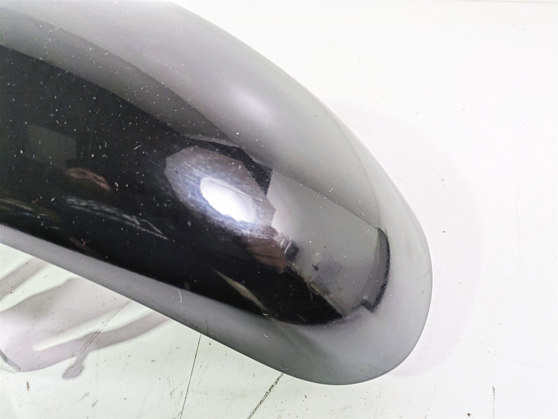 2002 Honda V-Twin VTX1800 C Front Fender + Mounts 61100-MCH {{ shop.shopifyCountryName }} - Mototech271