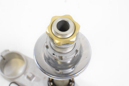 2005 Suzuki GSX1300R Hayabusa Gen 1 Lower Triple Tree Steering Stem Yoke 51410-2 {{ shop.shopifyCountryName }} - Mototech271