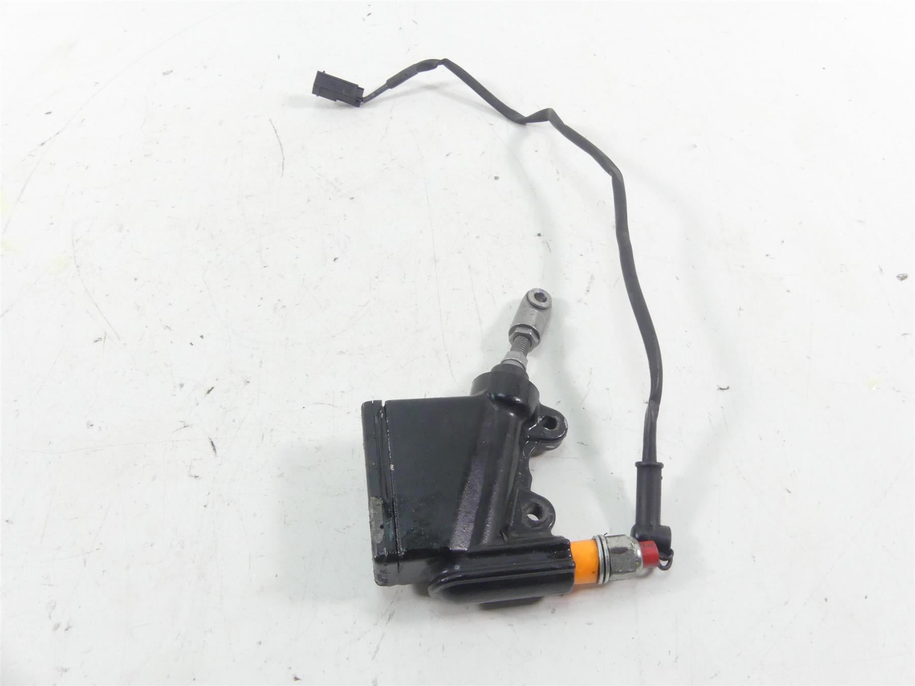2016 Indian Scout Sixty Rear Brake Master Cylinder 1911996 1913925 {{ shop.shopifyCountryName }} - Mototech271