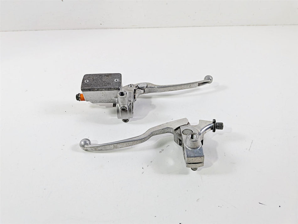 2004 Suzuki VL800 Intruder Volusia Front Brake Master Cylinder Lever 59600-10F10 {{ shop.shopifyCountryName }} - Mototech271