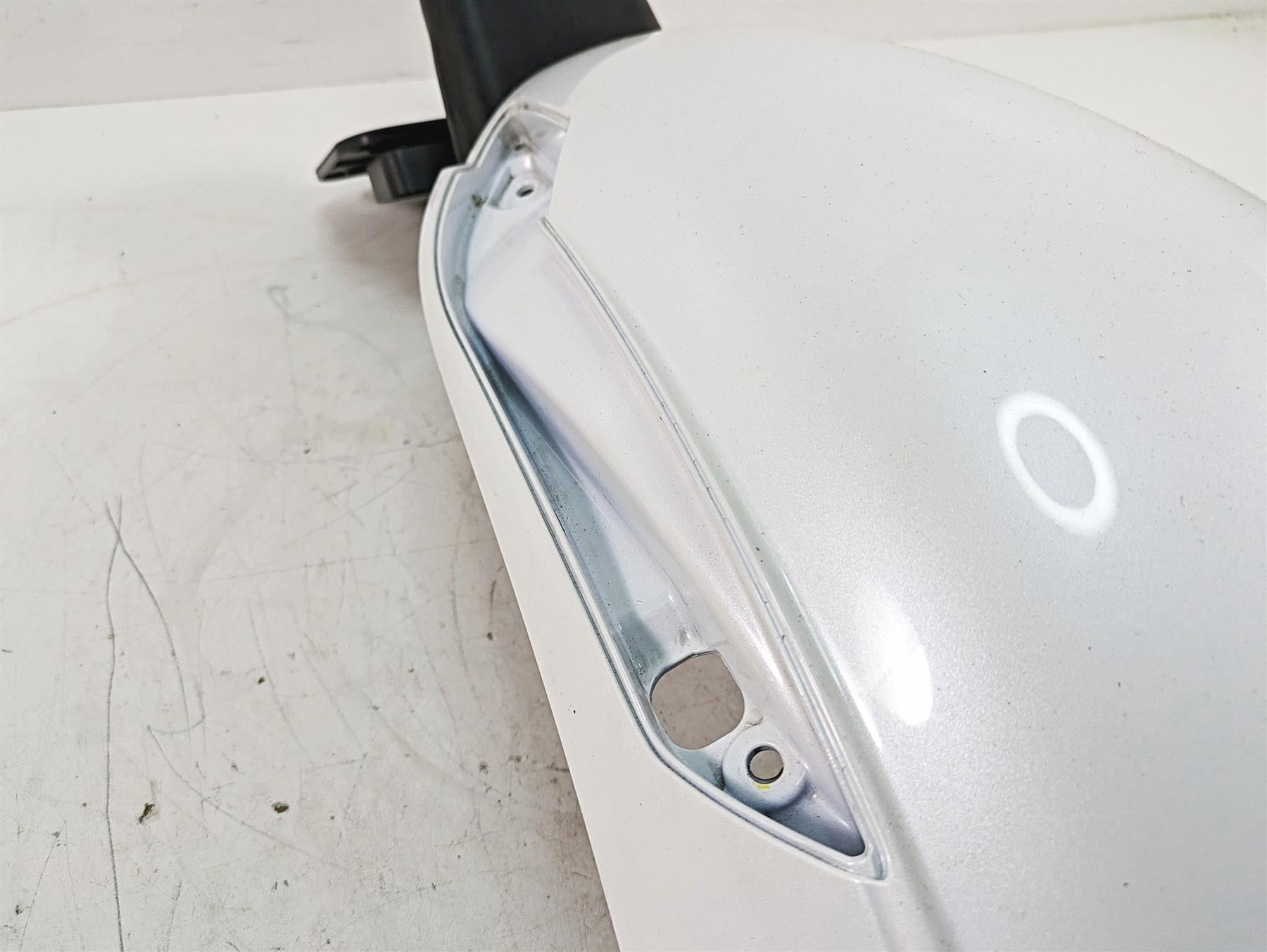 2014 Moto Guzzi California 1400 T Rear Upper Fender & Plate Holder Mount 887487 {{ shop.shopifyCountryName }} - Mototech271