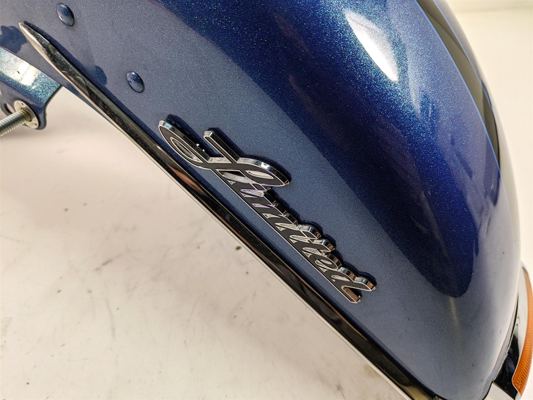 2014 Harley Touring FLHTK Electra Glide Nice Front Fender Daytona Blue 58900032 {{ shop.shopifyCountryName }} - Mototech271