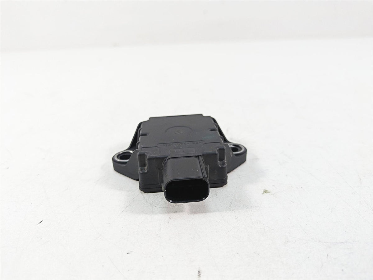 2021 Aprilia RS660 Lean Angle Tip Over Tilt Sensor Module Unit 2D000448 {{ shop.shopifyCountryName }} - Mototech271