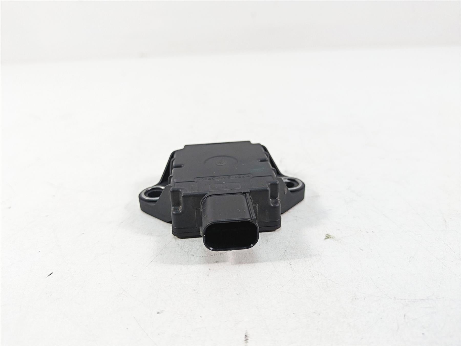 2021 Aprilia RS660 Lean Angle Tip Over Tilt Sensor Module Unit 2D000448 {{ shop.shopifyCountryName }} - Mototech271