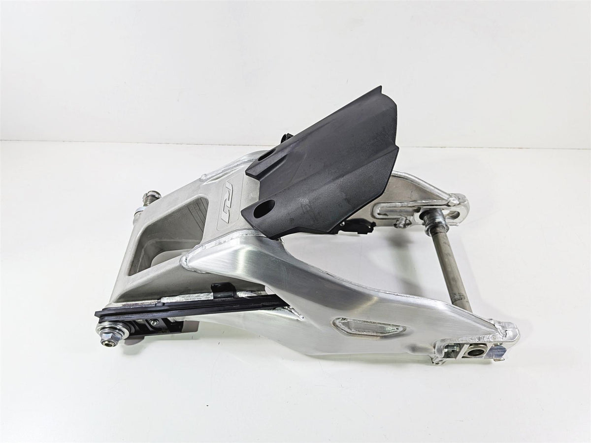 2022 Yamaha YZF R1 R1M RN65 Brushed Rear Swing Arm Swingarm B4S-22110-00-00-Mototech271