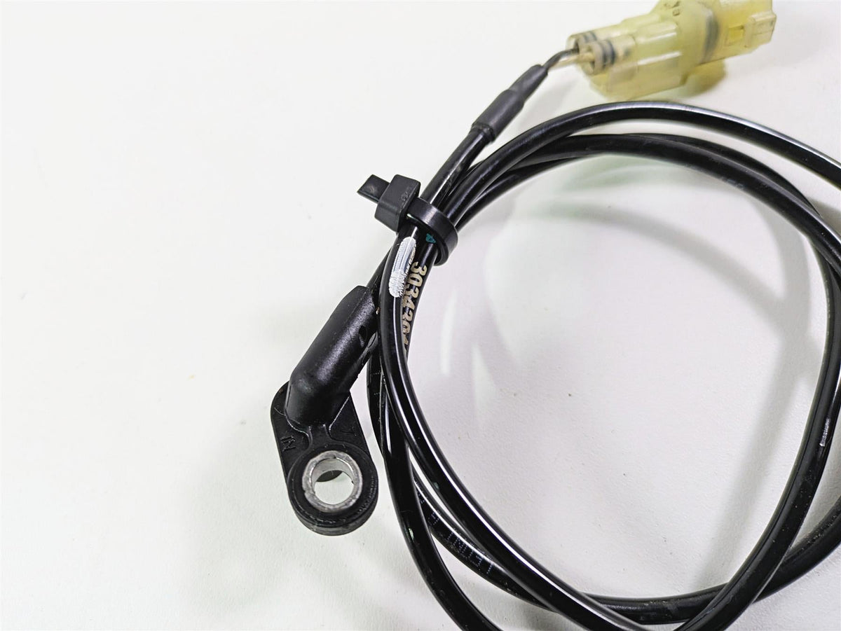 2024 Triumph Tiger 900 GT Rear Abs Brake Wheel Speed Sensor T2029935 {{ shop.shopifyCountryName }} - Mototech271