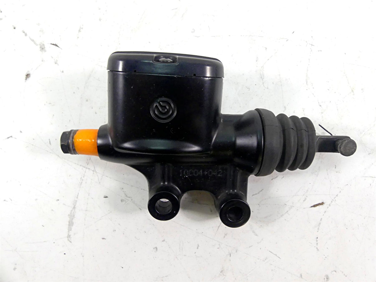 2010 Harley Touring FLHRC Road King Rear Brembo Brake Master Cylinder 41763-08C {{ shop.shopifyCountryName }} - Mototech271