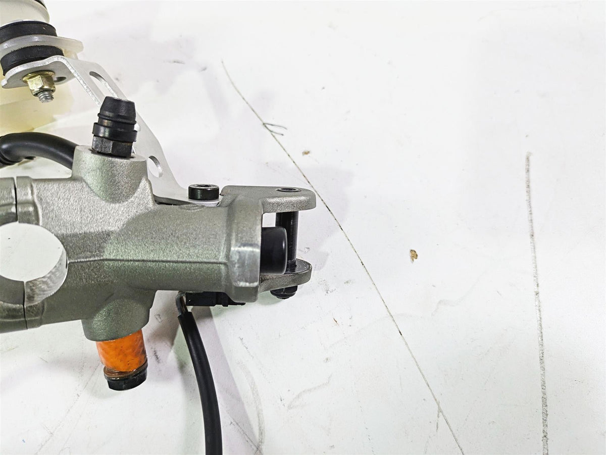 2008 Ducati SBK 1098 S Brembo Front Radial Brake Master Cylinder 62440461A {{ shop.shopifyCountryName }} - Mototech271