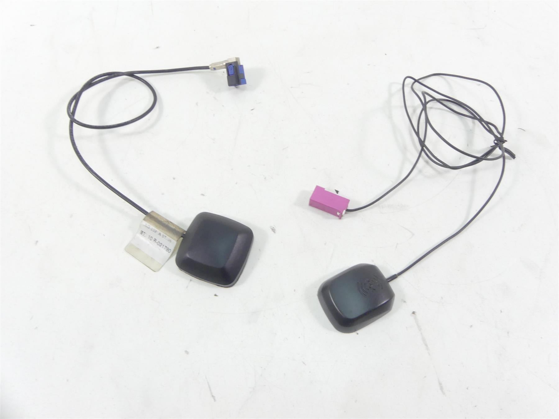 2007 Harley FLHTCU SE CVO Electra Glide Radio Xm Cb Modules Antenna Set 76160-06 {{ shop.shopifyCountryName }} - Mototech271