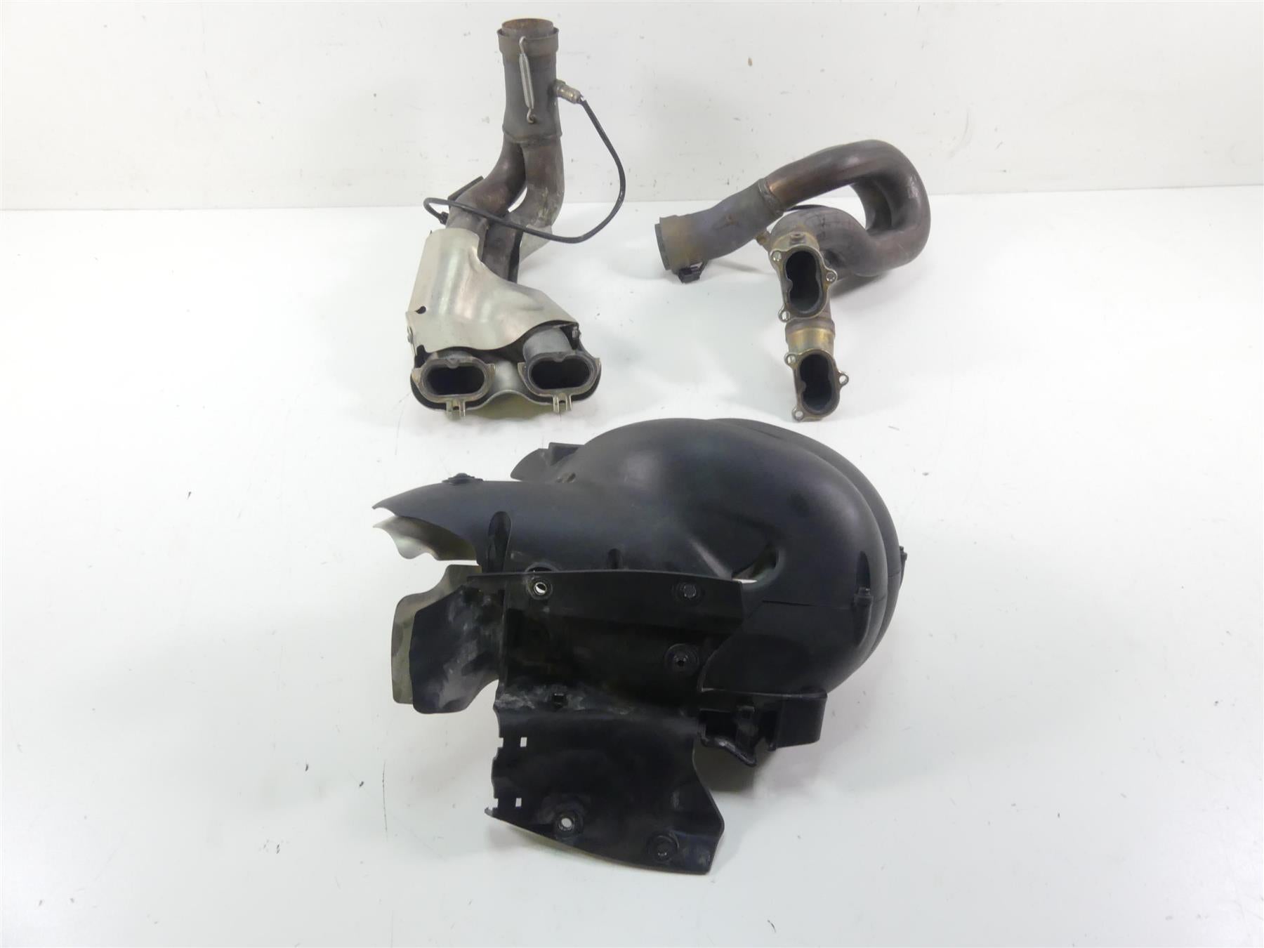2020 Ducati Panigale 1100 V4 S SBK Oem Exhaust Header Pipe Set 57014865B {{ shop.shopifyCountryName }} - Mototech271