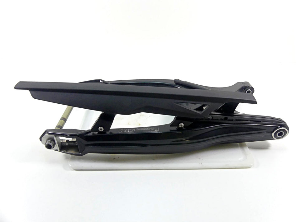 2013 BMW F800GS STD K72 Rear Straight Swing Arm Swingarm & Axle 33178535870 {{ shop.shopifyCountryName }} - Mototech271