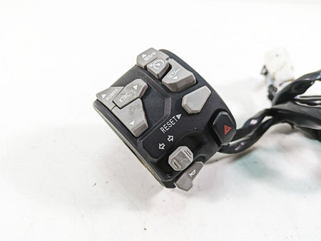 2018 Kawasaki ZX1002 Ninja H2 SX Left Cruise Control Switch - Read 46091-0435 {{ shop.shopifyCountryName }} - Mototech271