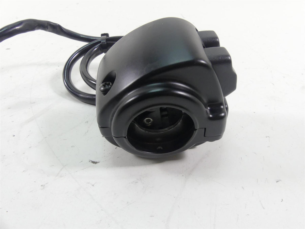 2019 Harley Softail FXBB Street Bob Left Hand Blinker Control Switch 71500292 {{ shop.shopifyCountryName }} - Mototech271