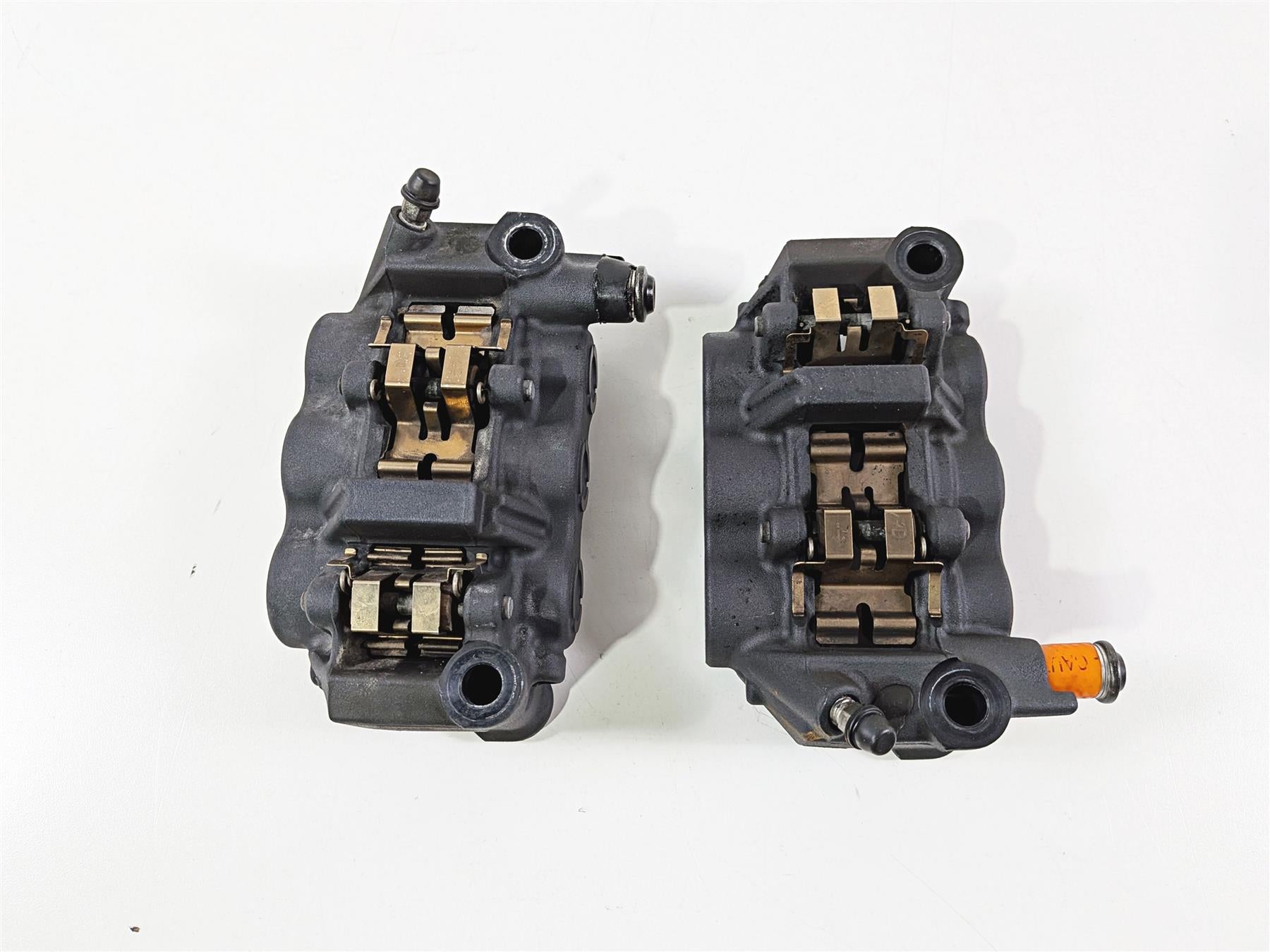 2009 Yamaha VMX17 V-Max 1700 Front Brake Caliper Set 128mm 4C8-2580T-10-00-Mototech271
