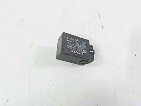 2006 Yamaha XVS650 V-Star Classic Turn Signal Flasher Relay 2UJ-83350-01-00 {{ shop.shopifyCountryName }} - Mototech271