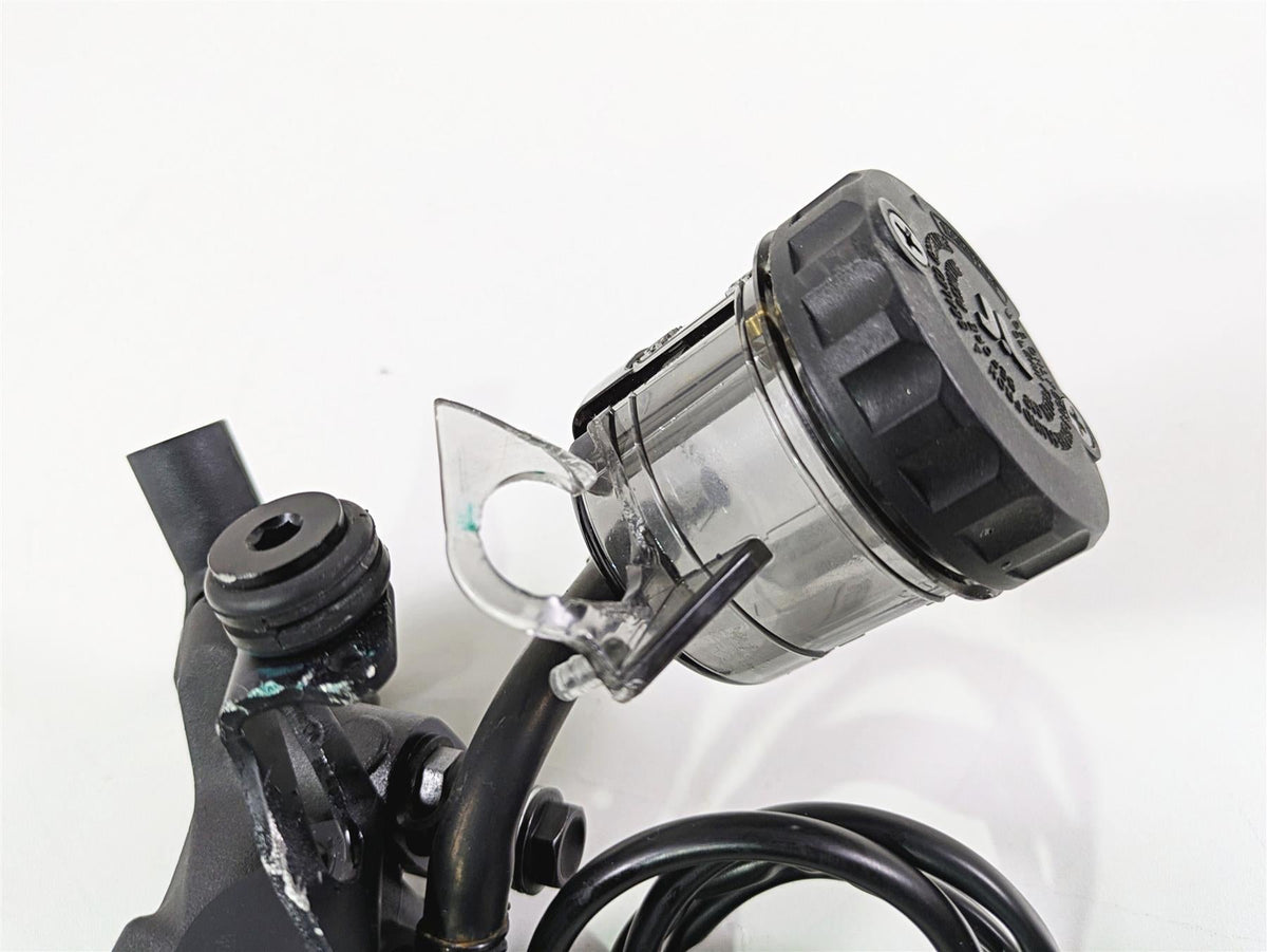 2024 Triumph Tiger 900 GT Front Radial Brake Master Cylinder T2022194 {{ shop.shopifyCountryName }} - Mototech271