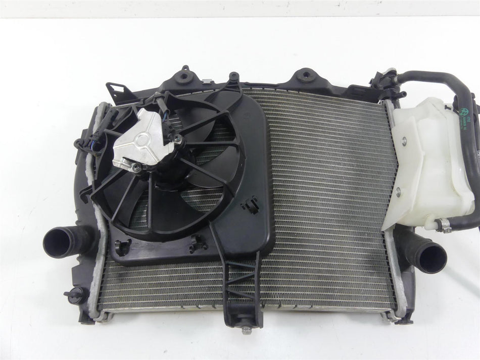 2016 BMW S1000XR K49 Radiator Fan Hoses Lines Reservoir Set 17118551544 {{ shop.shopifyCountryName }} - Mototech271
