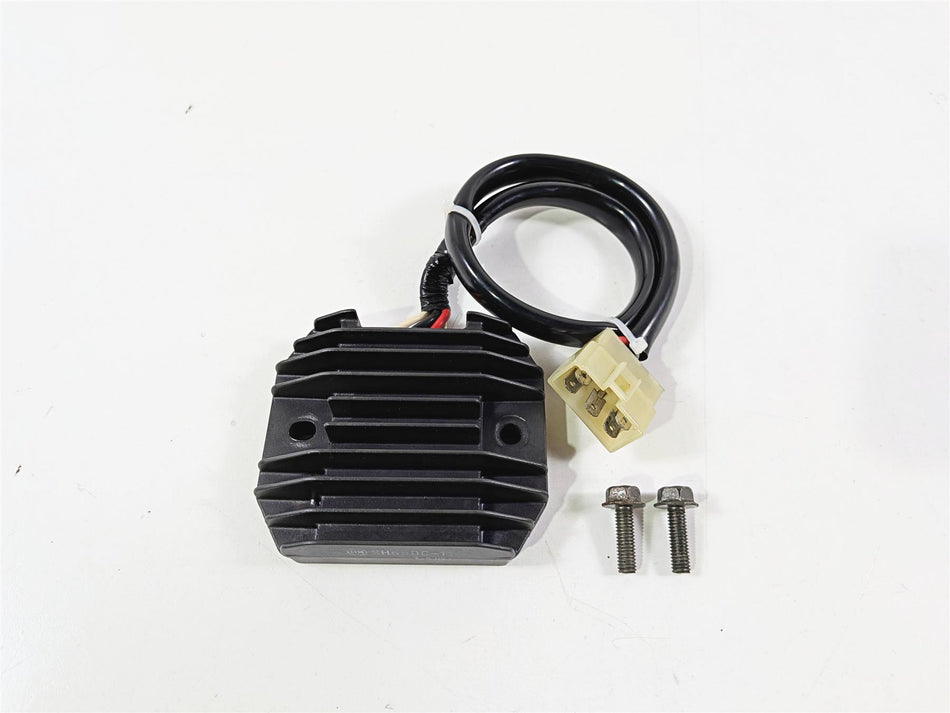 2002 Yamaha FZ1 FZS10 Fazer Rectifier Voltage Regulator 5FL-81960-00-00 SH650C-11
