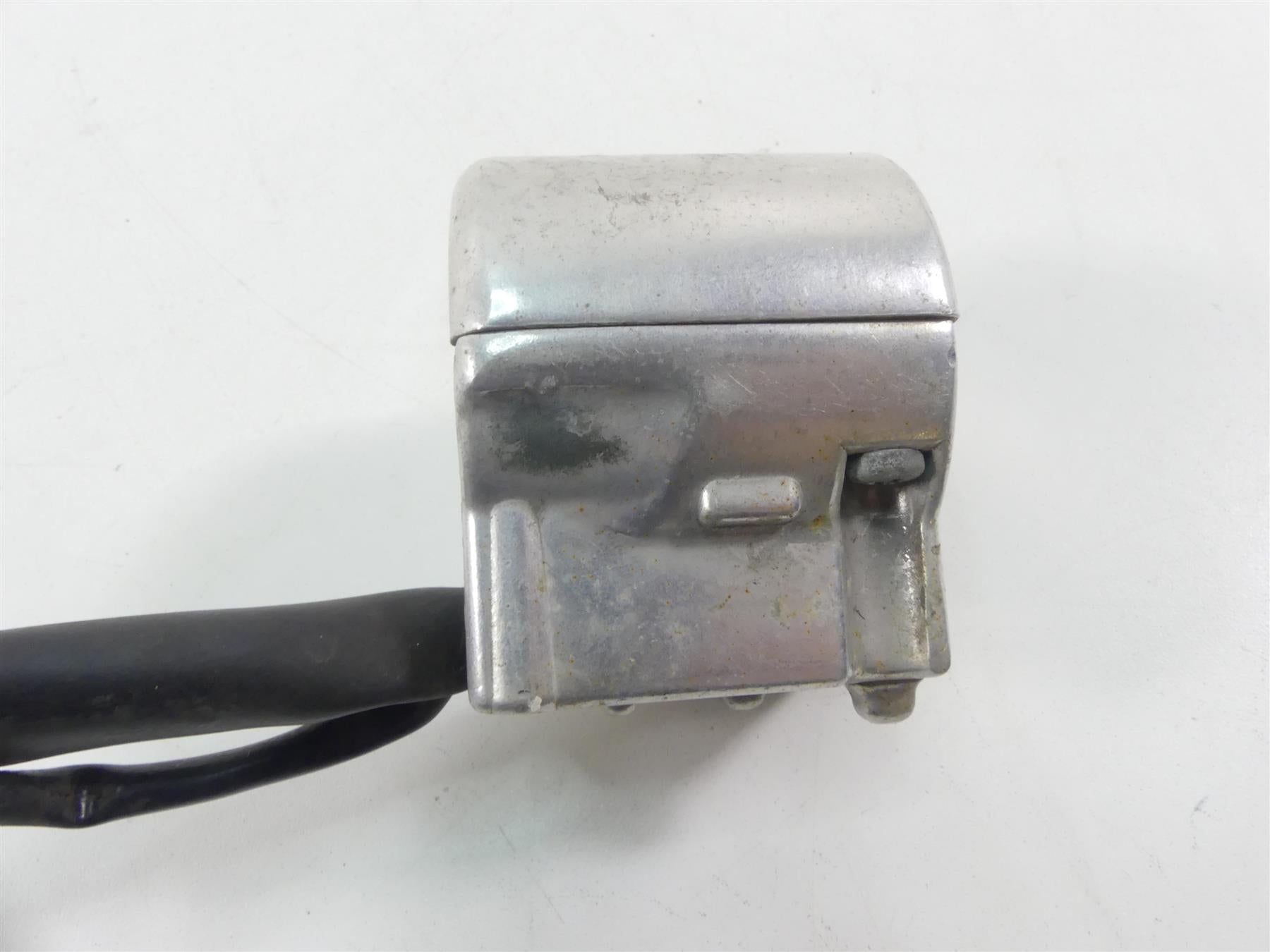 2003 Honda VTX1300 S Left Hand Blinker Lights Control Switch 35020-MEA-670 {{ shop.shopifyCountryName }} - Mototech271