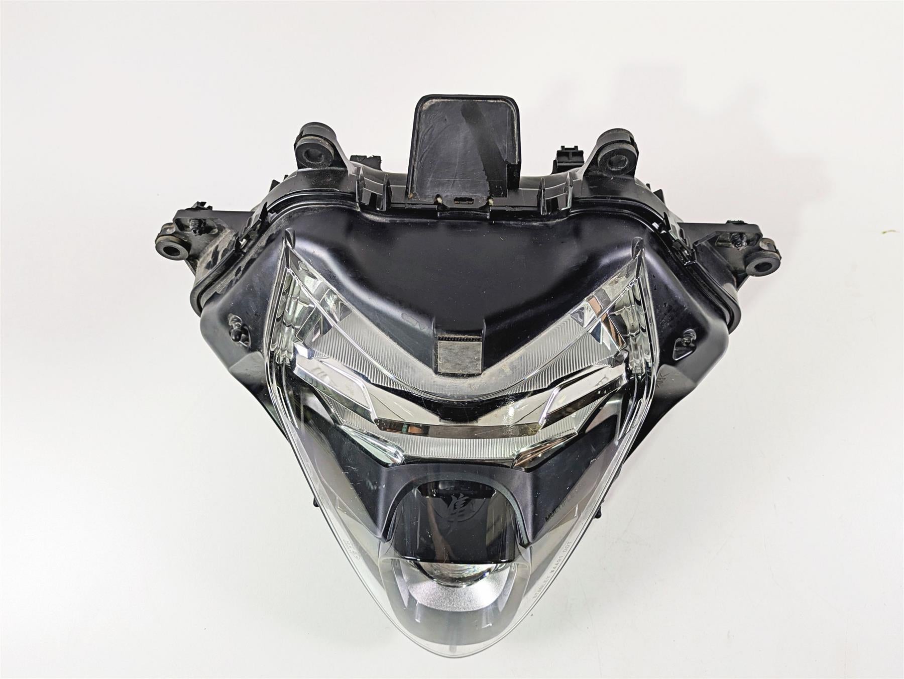 2023 Suzuki GSX1300 RR Hayabusa Headlight Head Light Lamp - Read 35100-10L00 {{ shop.shopifyCountryName }} - Mototech271
