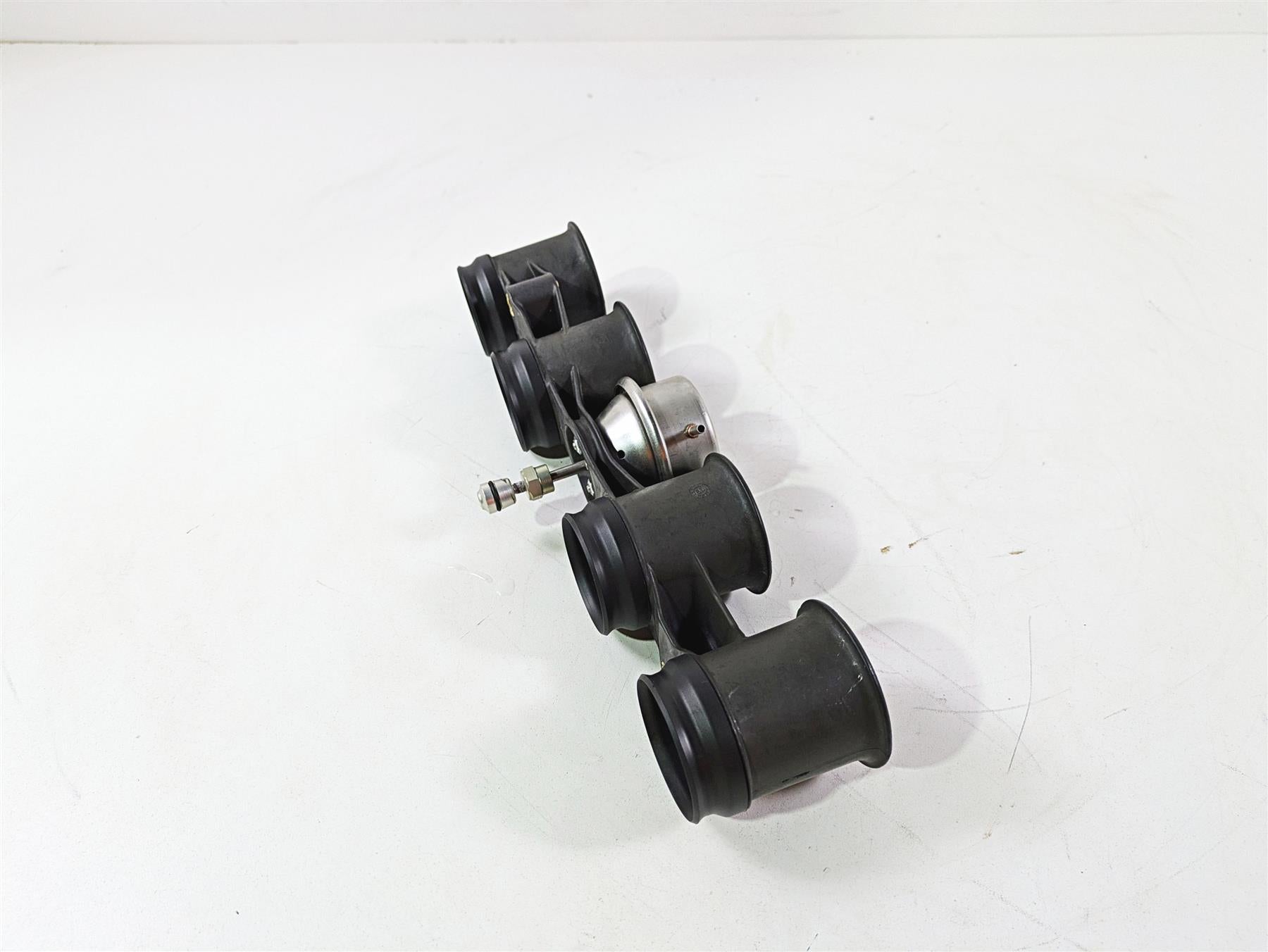 2012 Mv Agusta F4 RR Air Pressure Valve & Velocity Stacks Set 8000A3884 {{ shop.shopifyCountryName }} - Mototech271