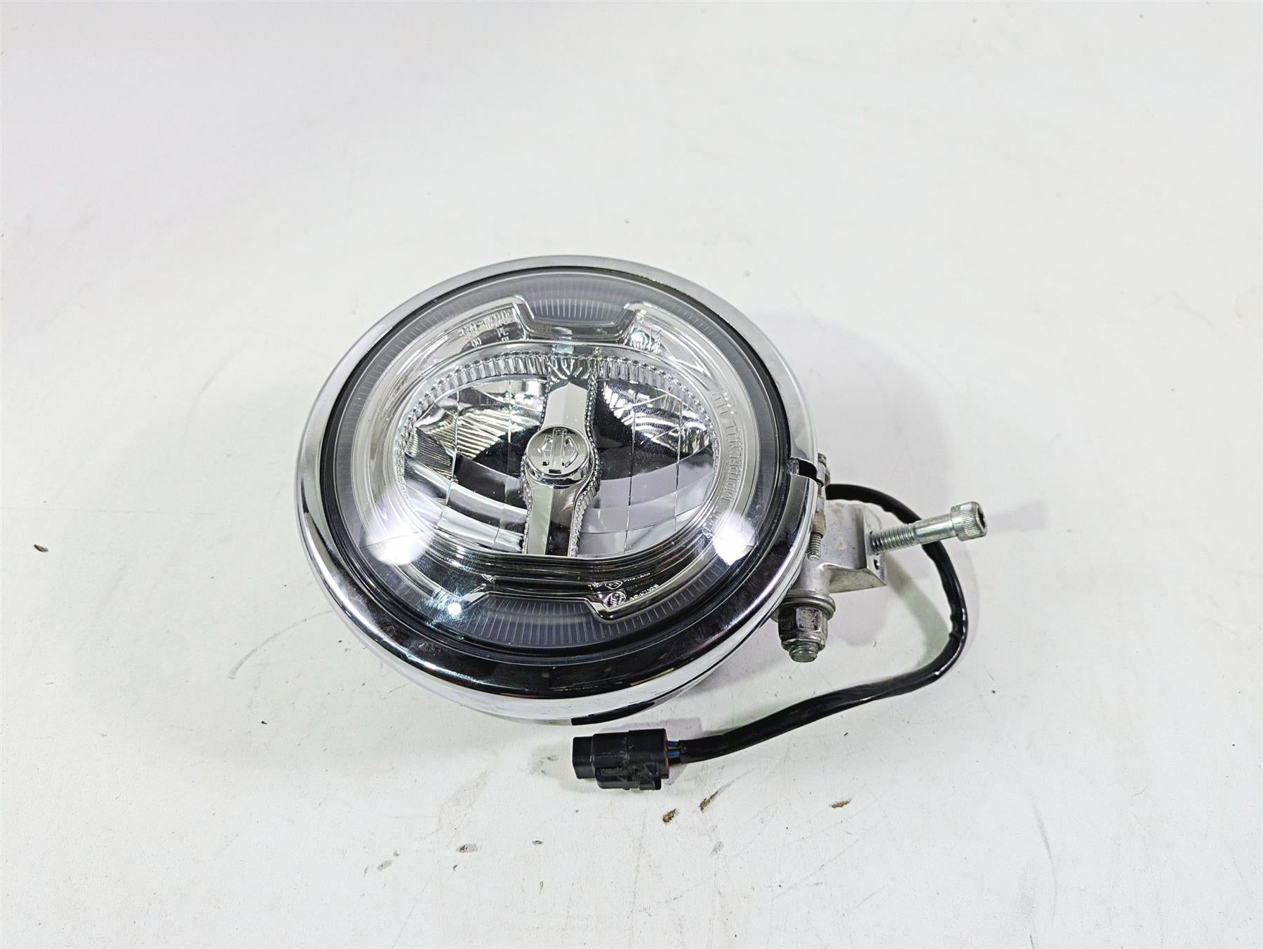 2020 Harley Softail FXST Standard Led Headlight Head Light Lamp 67700323A {{ shop.shopifyCountryName }} - Mototech271