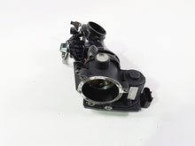 Load image into Gallery viewer, 2018 Harley FLHCS Softail Heritage 115th Throttle Body Fuel Injection 27300121
