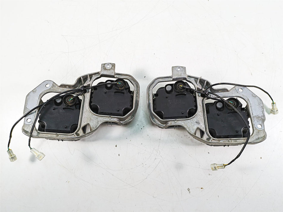 2018 Yamaha YXZ1000R EPS SS Headlight Head Light Lamp Set 2UD-84300-00-00 {{ shop.shopifyCountryName }} - Mototech271