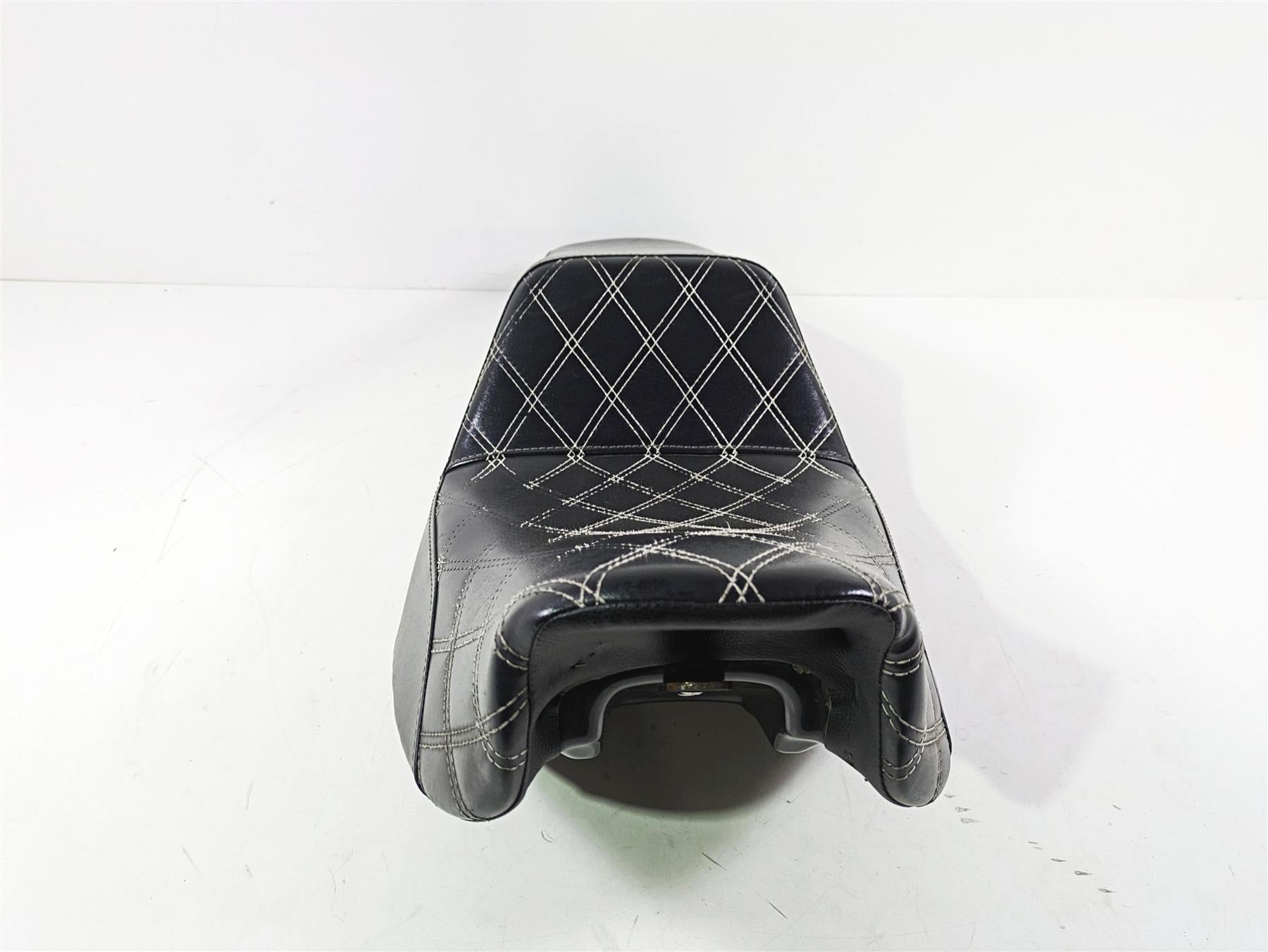 2017 Harley Dyna FXDB Street Bob TCMT Duo Seat Saddle -READ XF2906S11 {{ shop.shopifyCountryName }} - Mototech271