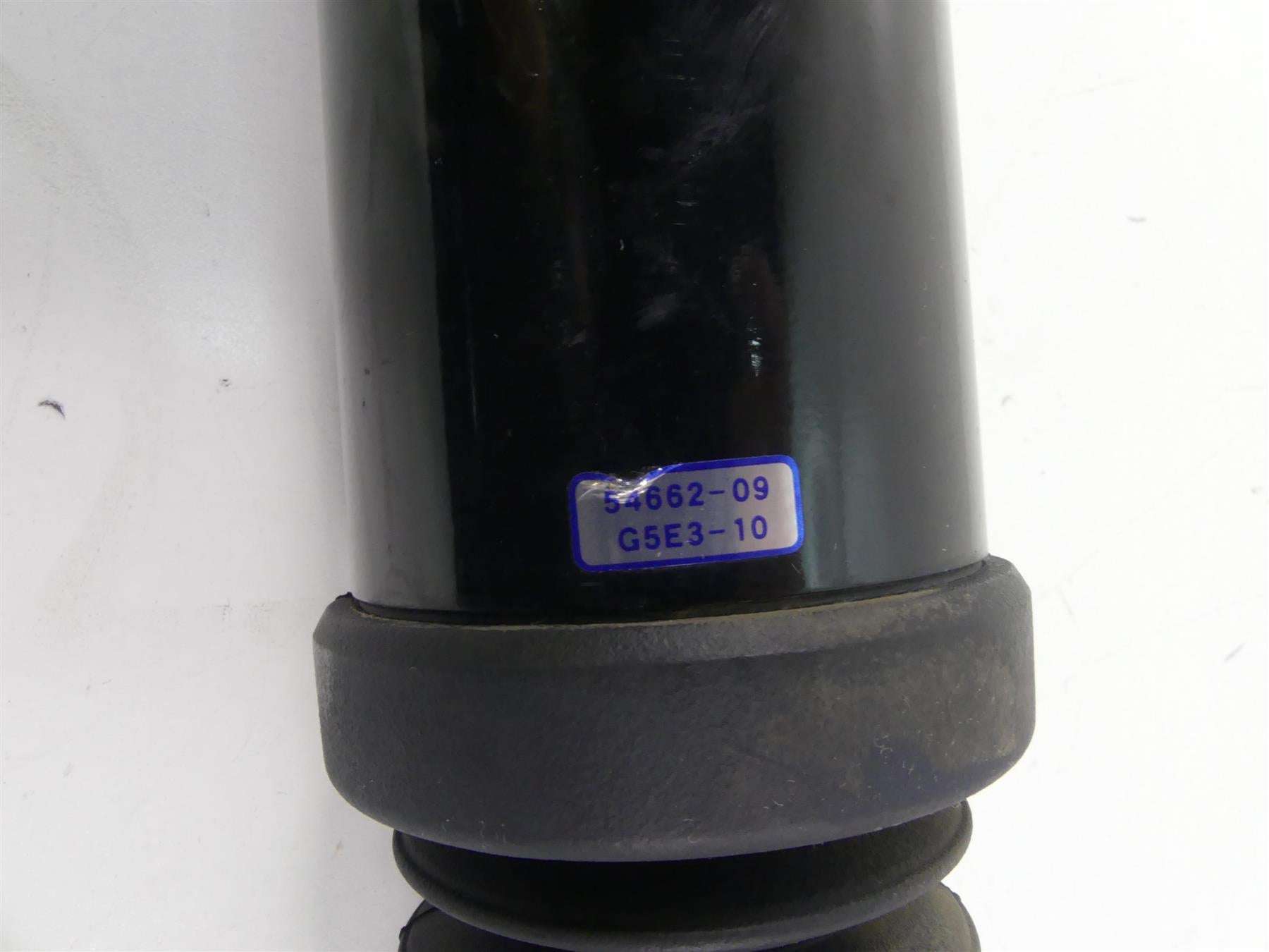 2013 Harley Touring FLHX Street Glide Rear 12" Air Ride Shock Set 54662-09 {{ shop.shopifyCountryName }} - Mototech271
