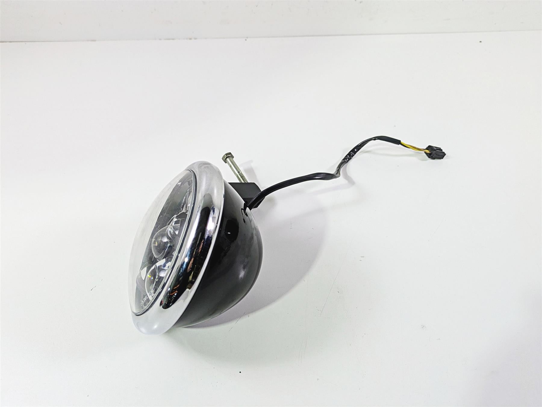 2011 Harley FXDC Dyna Super Glide Headlight Head Light Lamp Lens 69356-06A {{ shop.shopifyCountryName }} - Mototech271