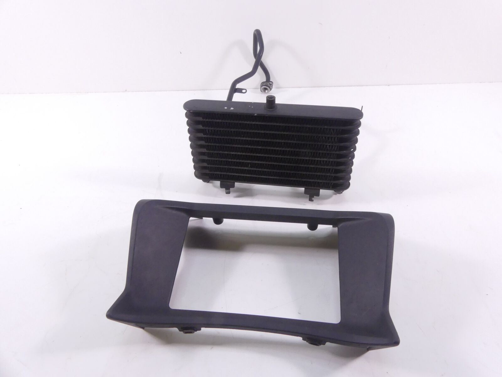 2008 BMW R1200R K27 Oil Cooler Radiator + Cover Fairing & Lines Set 17217683630 {{ shop.shopifyCountryName }} - Mototech271