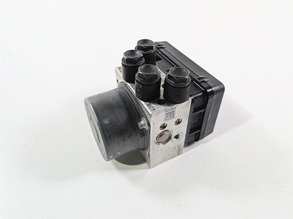 2016 Ducati Hypermotard 939 SP Abs Brake Pump Module 54240402A 54240332B-Mototech271