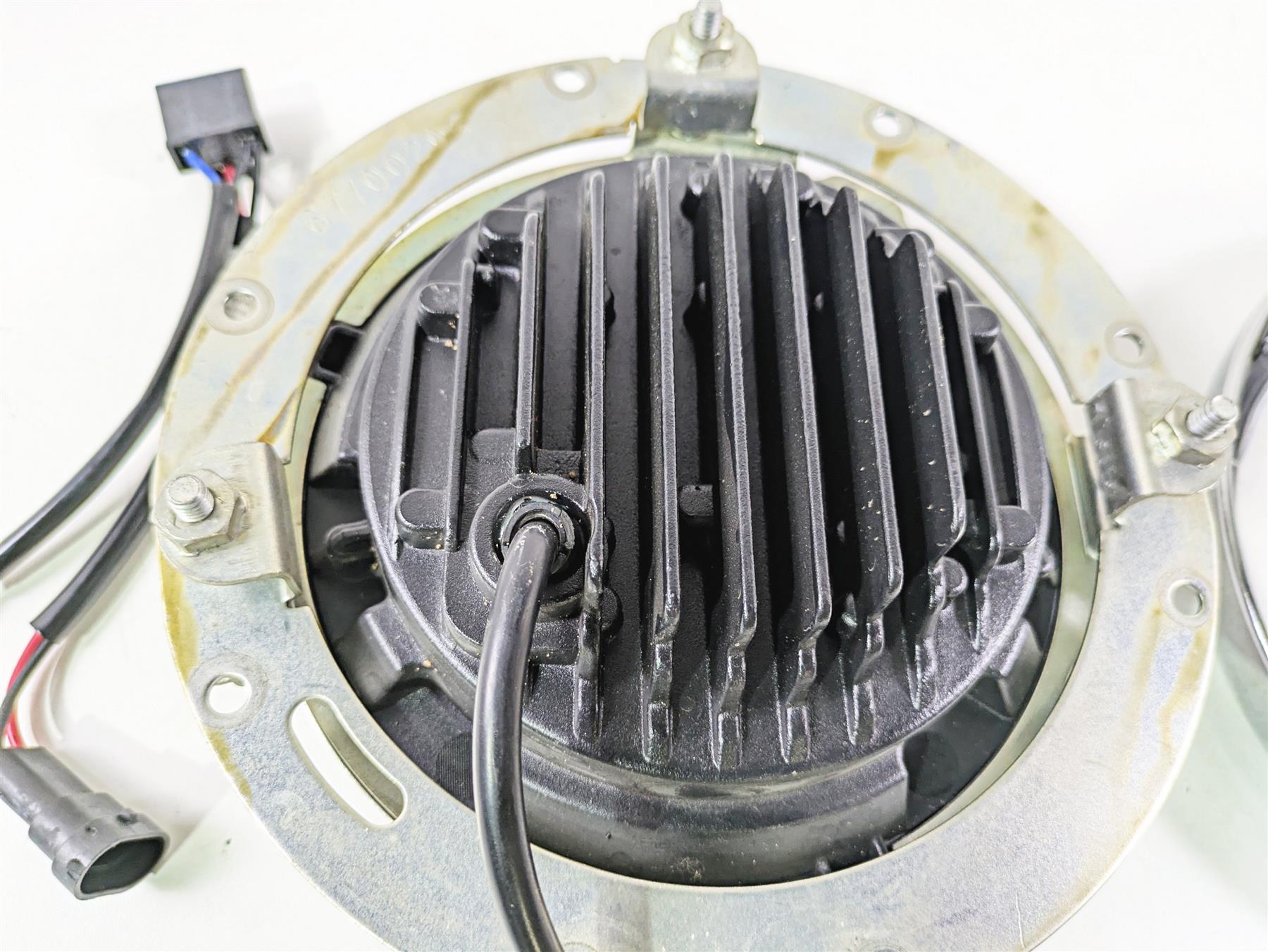 2016 Harley Touring FLHR Road King Led Headlight Head Light Lamp 67700204 {{ shop.shopifyCountryName }} - Mototech271