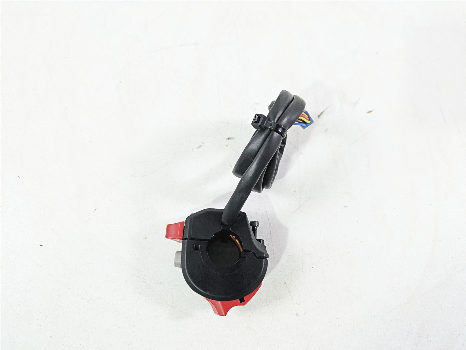 2022 Ducati Scrambler Desert Sled Right Hand Start Stop Control Switch 65010241D {{ shop.shopifyCountryName }} - Mototech271