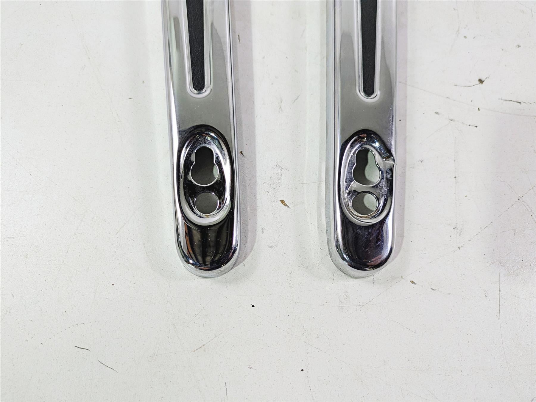 2015 Harley FXDL Dyna Low Rider Rear Fender Struts Braces READ 57300024 57300026 {{ shop.shopifyCountryName }} - Mototech271