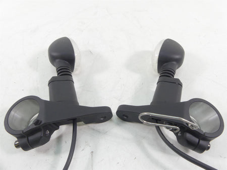 2019 Moto Guzzi V7 III Stone 750 Front Blinker Turn Signal Set 2D000261 2D000262 {{ shop.shopifyCountryName }} - Mototech271