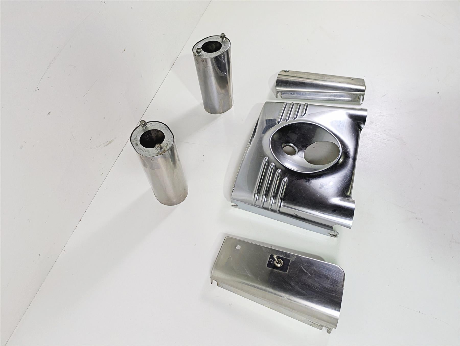 2017 Harley Softail Heritage Classic FLSTC Headlight & Fork Tube Covers 67830-09 {{ shop.shopifyCountryName }} - Mototech271