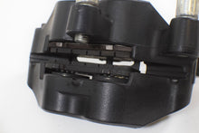 Load image into Gallery viewer, 2016 Indian Chieftain 111ci  Front Brake Caliper &amp; Pad SET 1912391-266 | Mototech271
