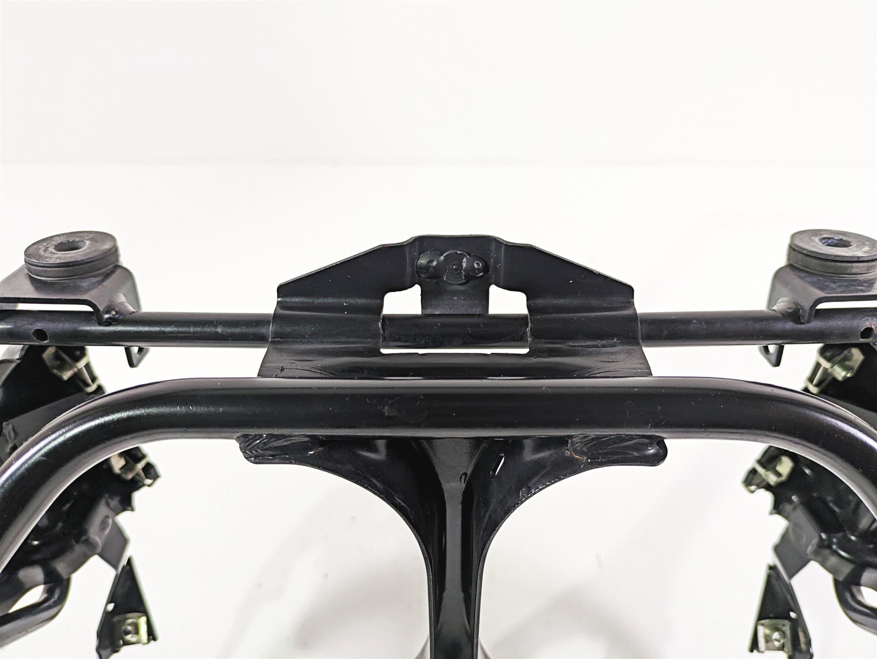 2006 BMW R1200GS K255 Adv Front Subframe Sub Frame 46637701558 {{ shop.shopifyCountryName }} - Mototech271