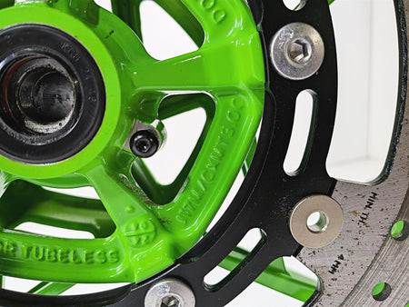 2024 Kawasaki EX500 Ninja 40th An. Strght Green Front Wheel Rim 17x3 41073-0752 {{ shop.shopifyCountryName }} - Mototech271
