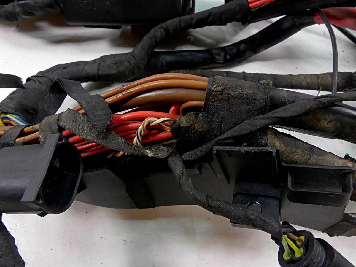 2009 BMW R1200GS K255 Adv Main & Engine Wiring Harness Esa Abs 61117712019 {{ shop.shopifyCountryName }} - Mototech271