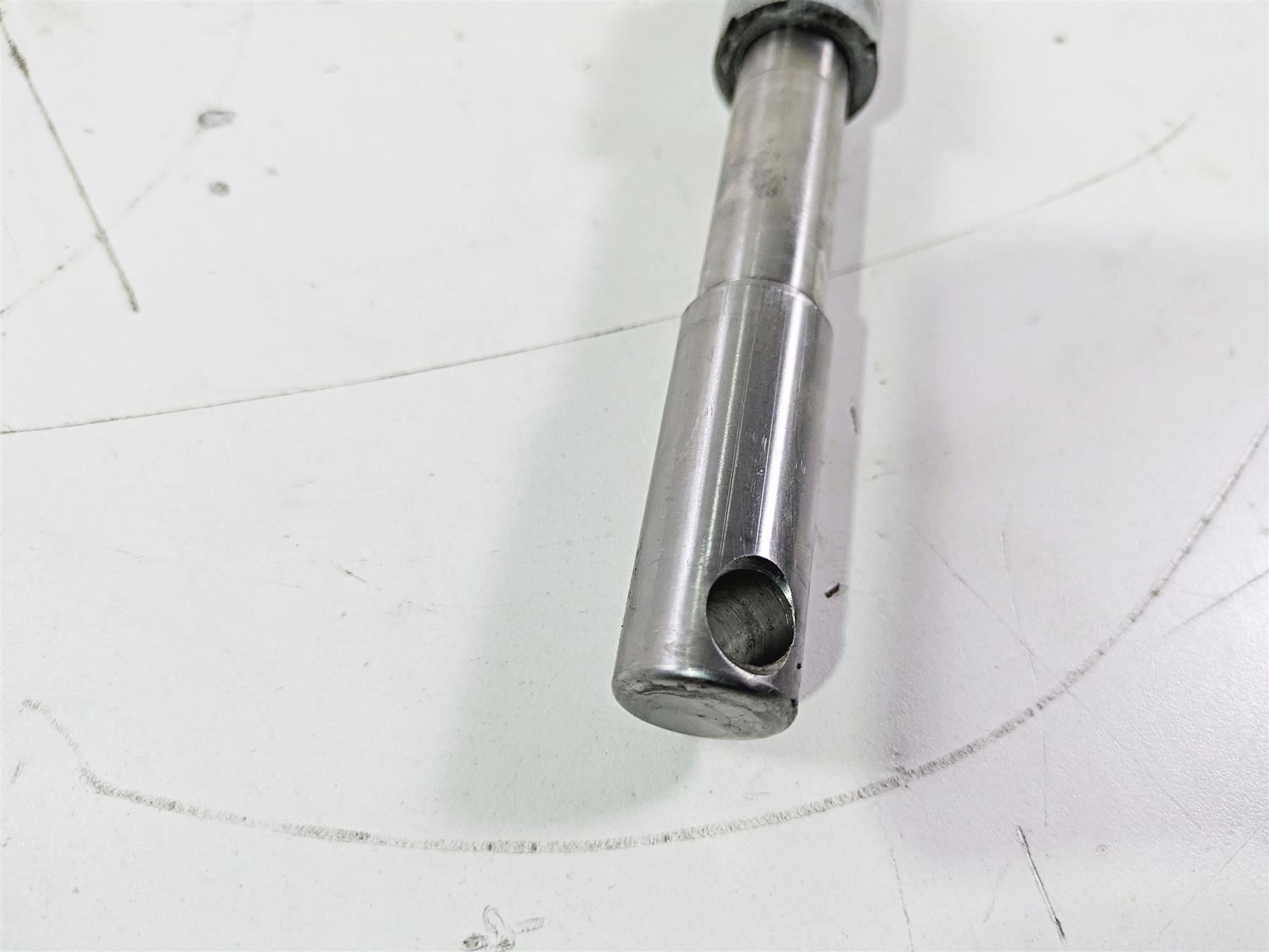 2004 Harley Softail FLSTF Fat Boy Front Axle Wheel Spindle 3/4 41584-86A {{ shop.shopifyCountryName }} - Mototech271