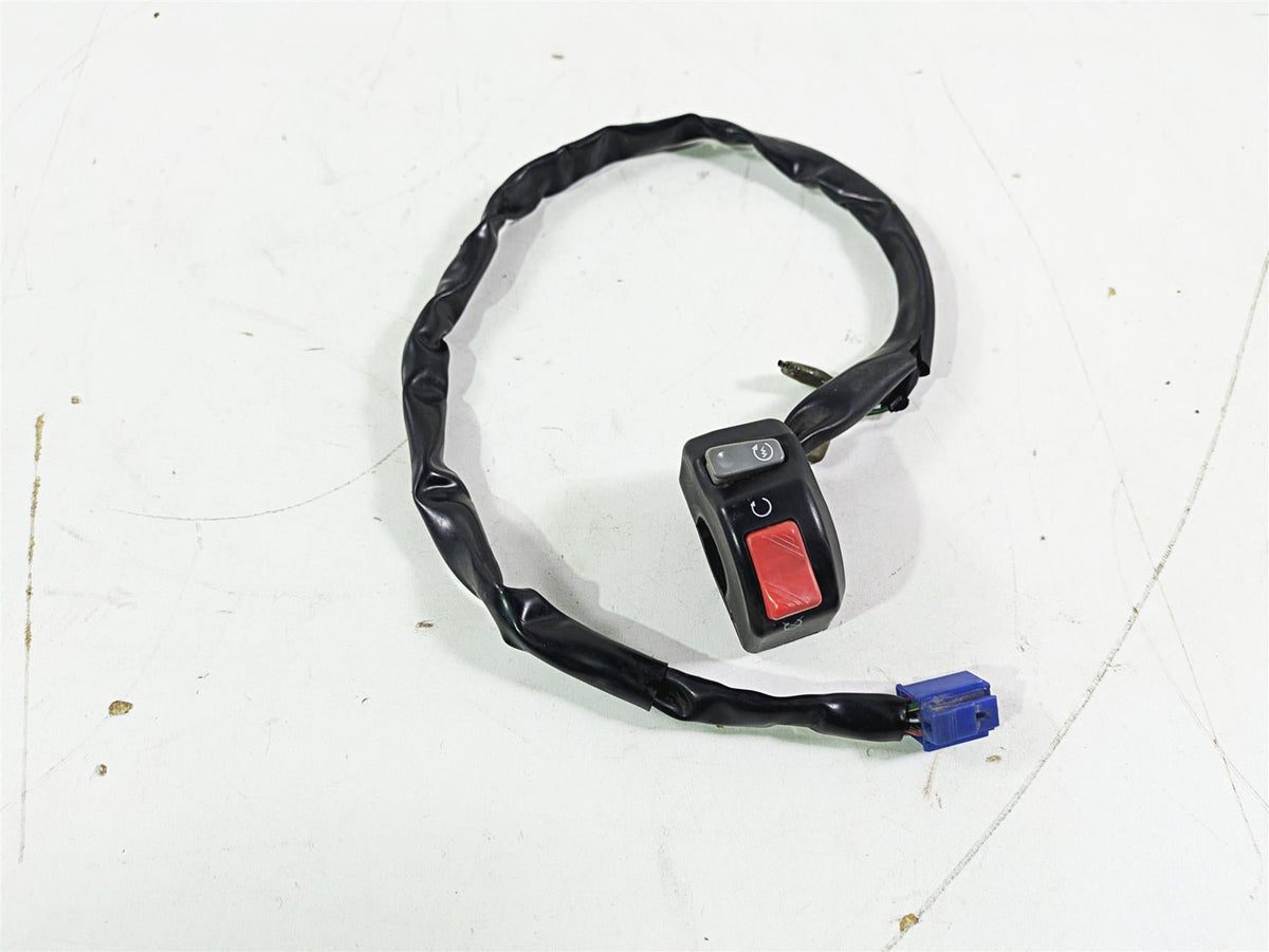 2005 Yamaha YZFR1 YZF R1 Right Hand Control Switch Start Kill Stop 5PW-83975-00 {{ shop.shopifyCountryName }} - Mototech271