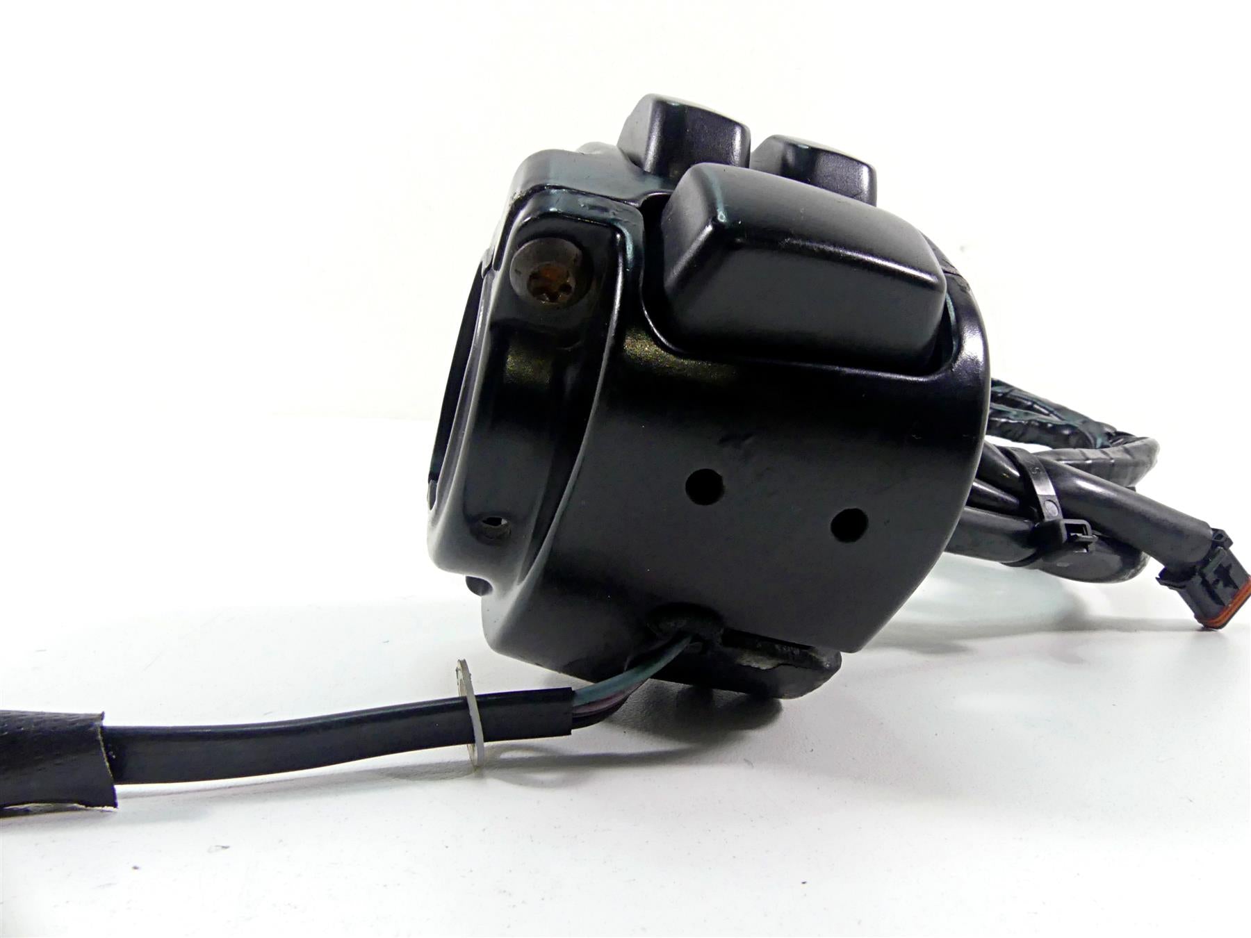 2011 Harley Softail FXS Blackline Left Hand Control Switch - Read 72951-12A {{ shop.shopifyCountryName }} - Mototech271
