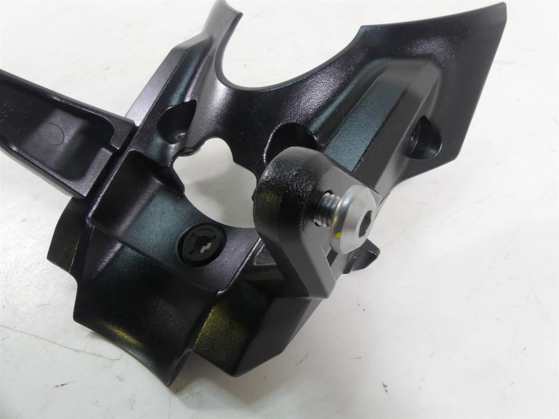 2013 Yamaha VMX17 V-Max 1700 Gauge Headlight Holder Crown Cover 2S3-23437-00-00 {{ shop.shopifyCountryName }} - Mototech271