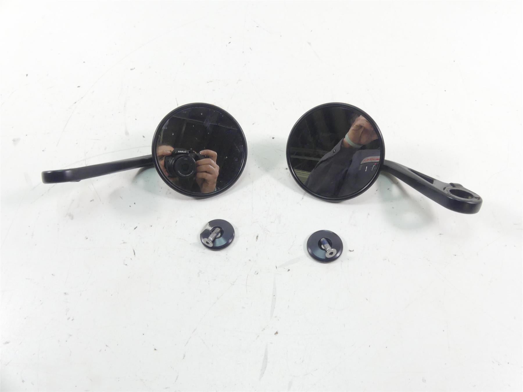 2017 Triumph Thruxton 1200 R Bar End Rear View Mirror Set T2060997 {{ shop.shopifyCountryName }} - Mototech271