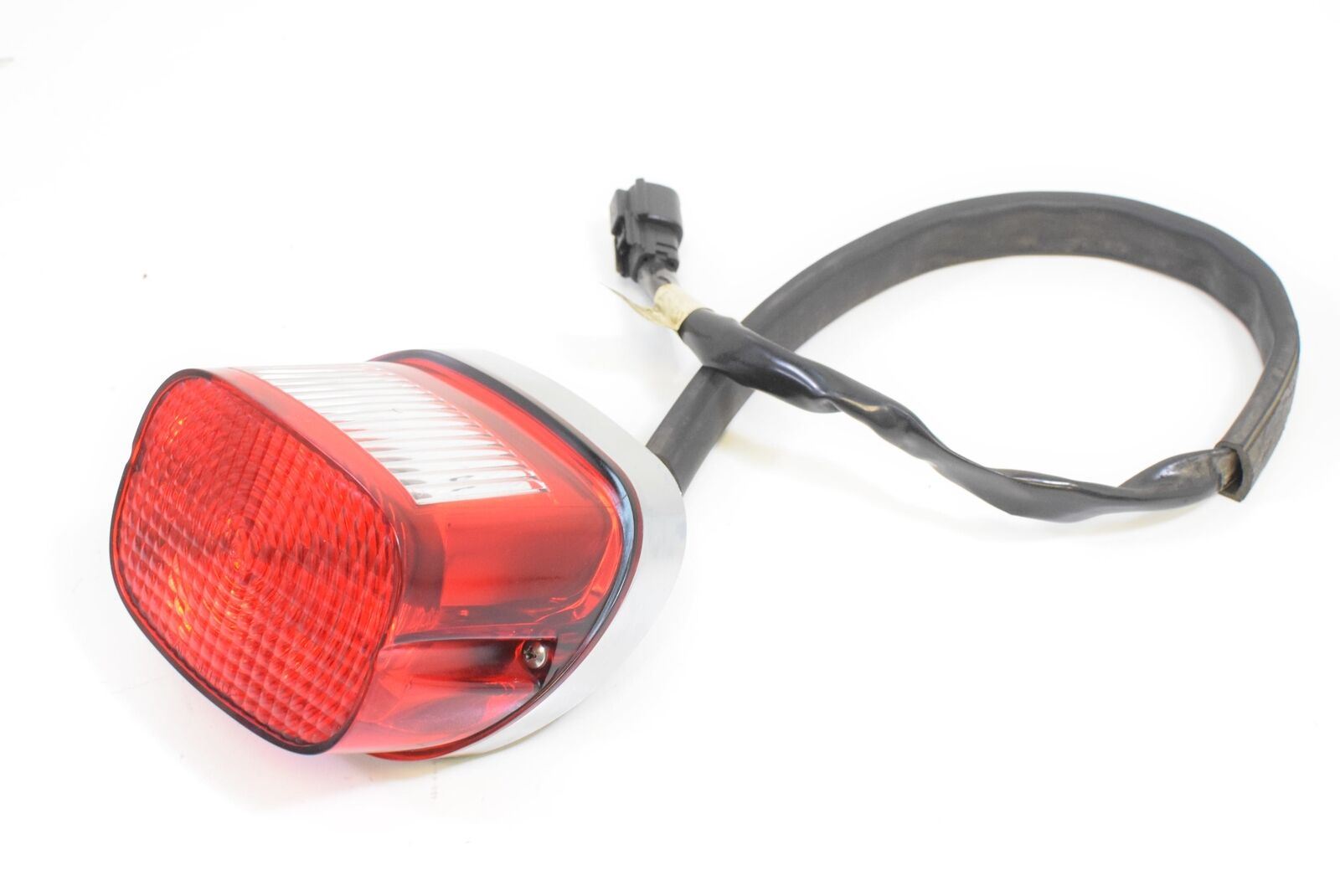 2016 Harley Touring FLHTCU Electra Glide Taillight Complete With Wiring 68140-04